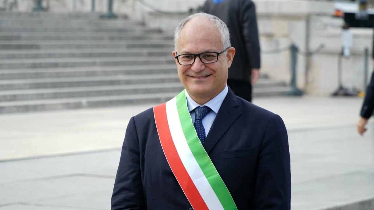 Roberto Gualtieri si ricandida come sindaco