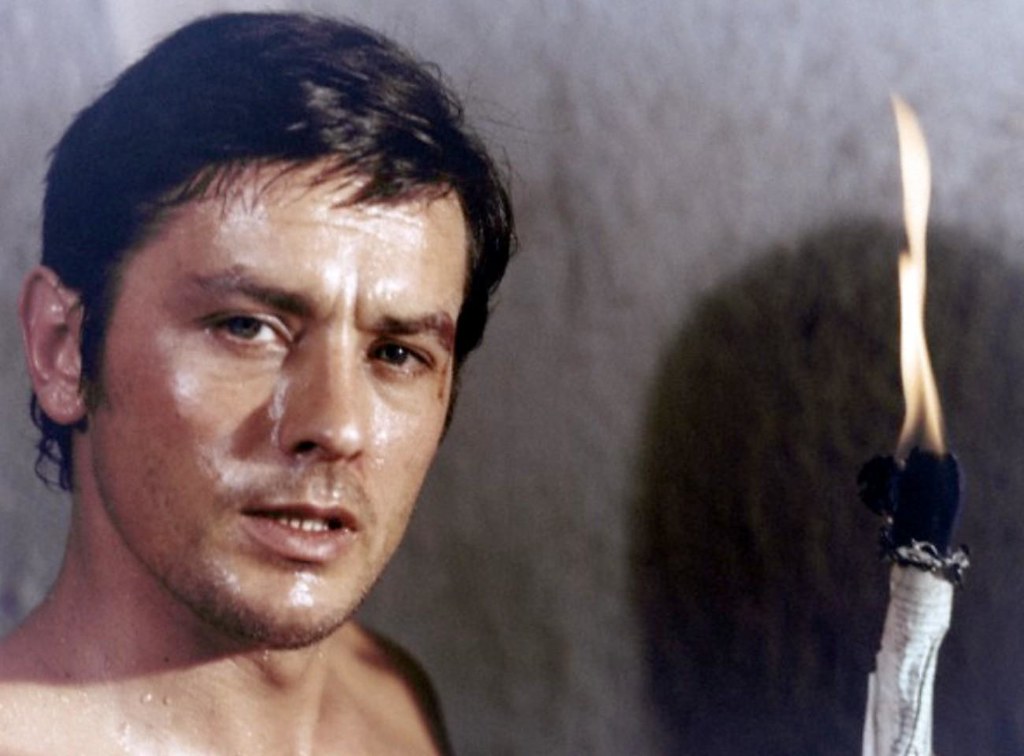 La morte di Alain Delon, il bello dalla vita tormentata