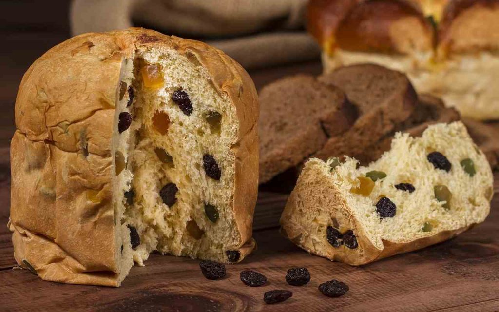 Panettone, in Italia nessuno li fa come lui: se lo acquisti fai un figurone | La classifica è chiarissima