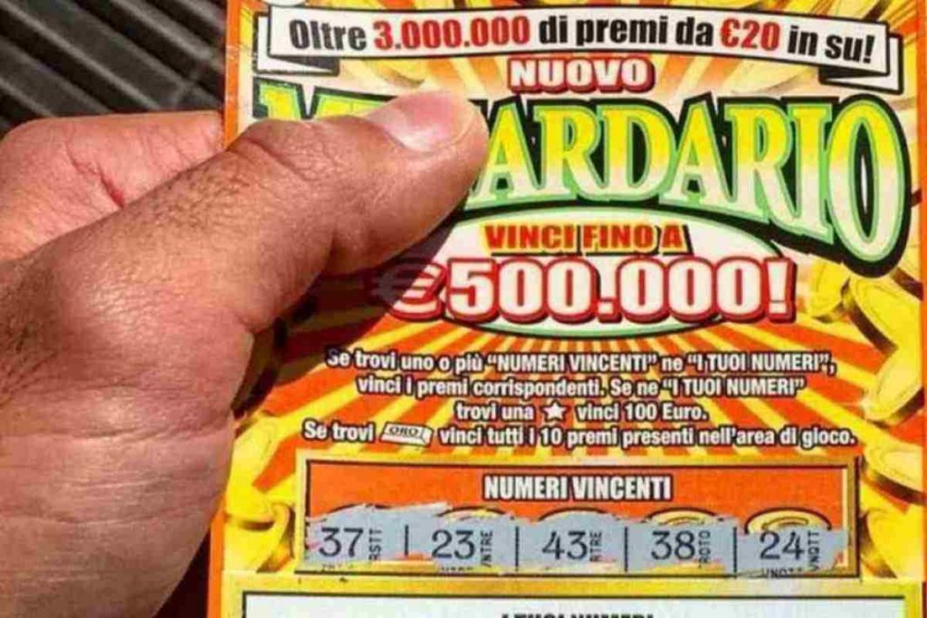 GRATTA E VINCI, altro che tutti uguali: con questo le probabilità di vincere schizzano alle stelle | I tabaccai li mettono sempre dietro per non farteli comprare