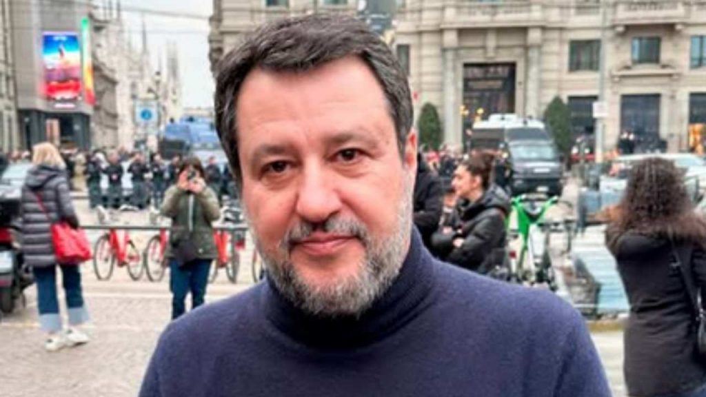 Cambiamenti in vista per Foglio Rosa e Patente: la bozza di Matteo Salvini per le modifiche ai regolamenti